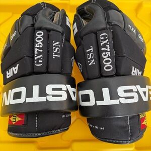 Vintage Easton GX7500 Hockey Gloves